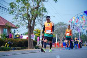 BIB: 420
                            <button type="button" onclick="openModal(10099624)" class="btn btn-primary btn-sm float-right btn-popup" data-toggle="modal" data-target=".modal-high-quality">
                        <i class="fas fa-shopping-cart"></i> Add to Cart
                    </button>
                                            <button type="button" onclick="isThisMe(10099624, true)" class="btn btn-success btn-sm float-right btn-popup btn-isme hidden" data-toggle="tooltip" data-placement="bottom" title="นี่คือรูปของคุณใช่ไหม คลิกที่นี่เพื่อเอาเข้าอัลบั้ม">
                        <i class="fas fa-plus"></i> Add to album
                    </button>
                    <button type="button" onclick="isThisMe(10099624, false)" class="btn btn-warning btn-sm float-right btn-popup btn-isnotme hidden">
                        <i class="fas fa-ban"></i> Remove from album
                    </button>